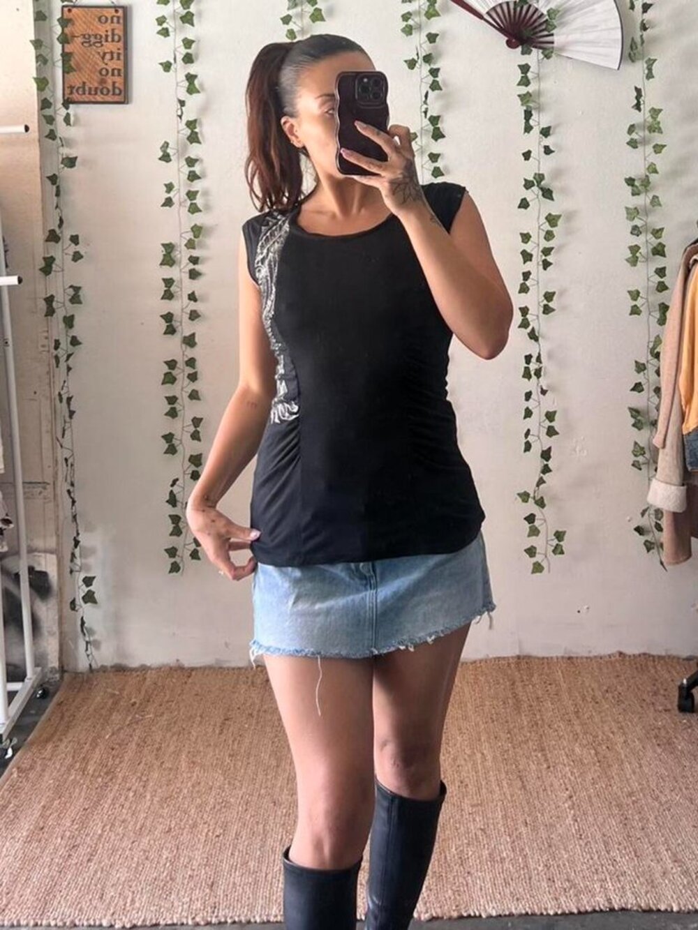 Vintage Y2K Fox Racing Graphic Tee – Size XS